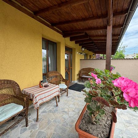 Casa Smarald Turda Noua Hotel Buitenkant foto